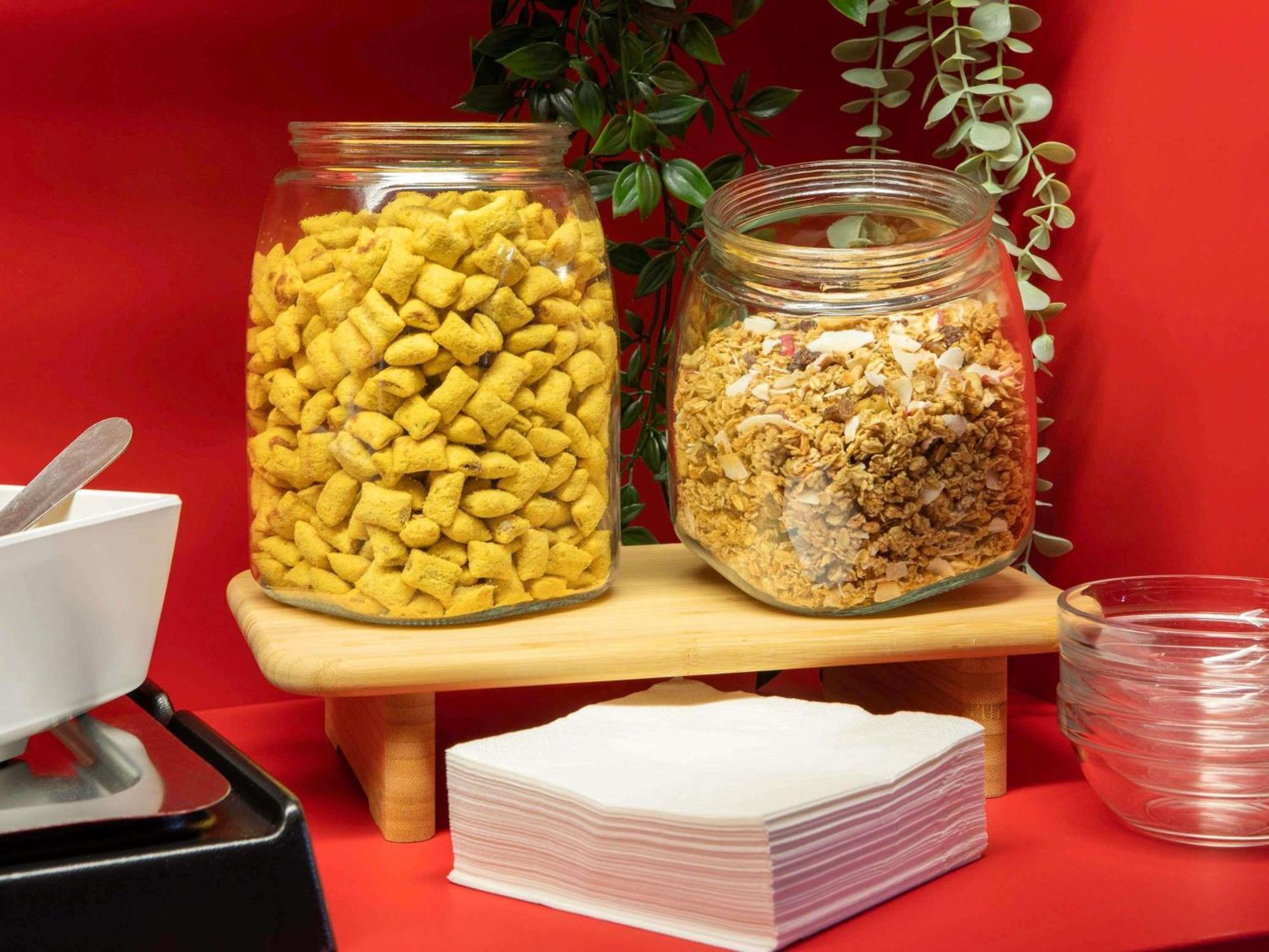 Hotelf1 Porte De Chatillon * Parigi