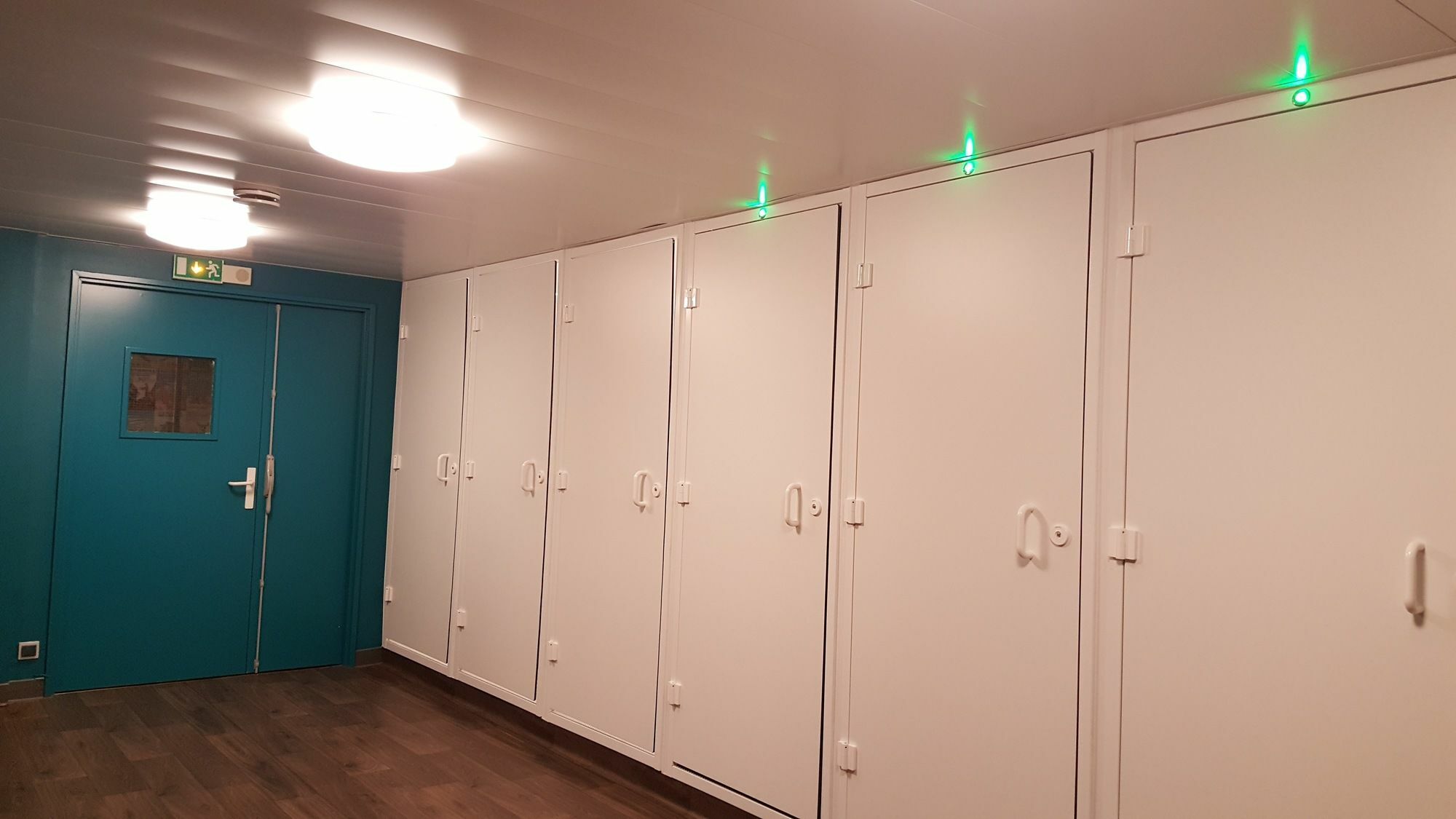 Hotelf1 Porte De Chatillon * Parigi