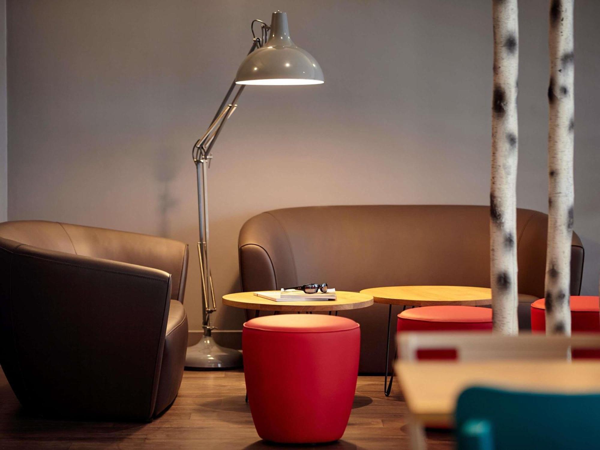 Hotelf1 Porte De Chatillon * Paris